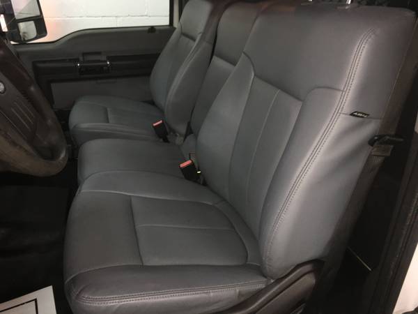 2015 Ford F-350 Reg Cab V8 Contractor Flatbed w/Liftgate ONE for sale in Arlington, LA – photo 12