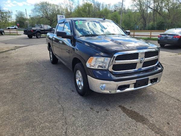 2015 RAM 1500 SLT - - by dealer - vehicle automotive for sale in Barberton, PA – photo 4
