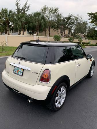 2009’ Mini Cooper 68k miles - cars & trucks - by owner - vehicle... for sale in North Fort Myers, FL – photo 8