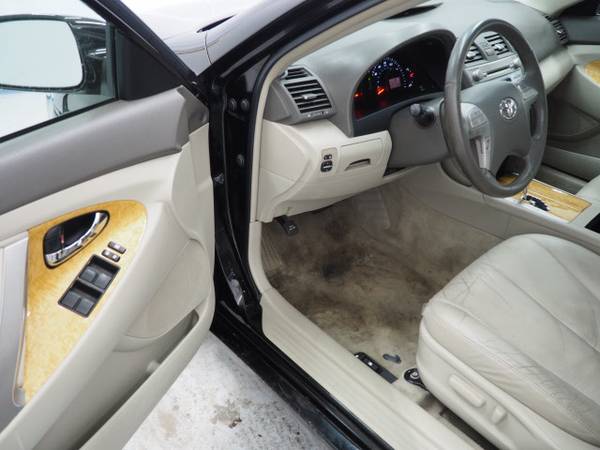 2007 Toyota Camry XLE V6 - - by dealer - vehicle for sale in Wayzata, MN – photo 8