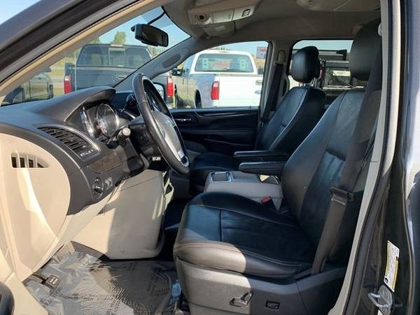 2012 Chrysler Town Country Touring Tv/DVD 3rd Row Leather V6 We Fina for sale in Canton, WV – photo 9