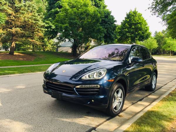 2011 Porsche Cayenne S Hybrid - cars & trucks - by owner - vehicle... for sale in Lake Forest, IL – photo 6