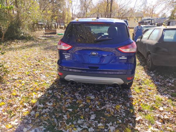 2014 Ford Escape SE - cars & trucks - by owner - vehicle automotive... for sale in Flora, IL – photo 10