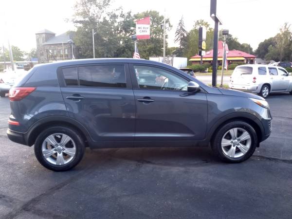 🔥2012 Kia Sportage LX BLUETOOTH Sharp SUV 24 Pictures! for sale in Austintown, OH – photo 8