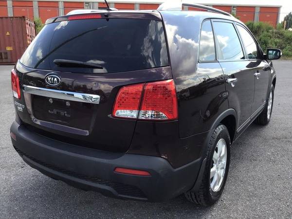 2011 KIA SORENTO*UP FOR AUCTION* - cars & trucks - by dealer -... for sale in Whitehall, PA – photo 5