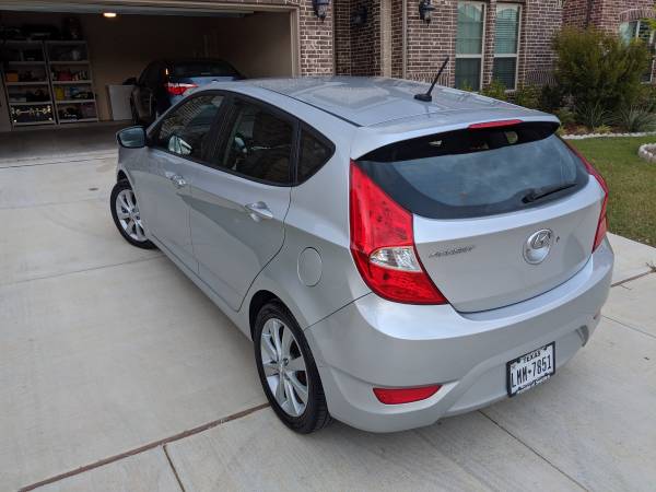 2013 Hyundai Accent SE, 4dr Hatchback, – Single Owner, 110k, manual for sale in Fort Worth, TX – photo 3