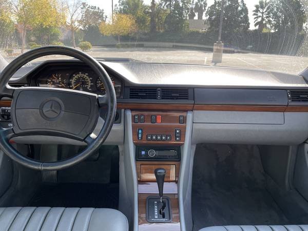 1991 Mercedes-Benz 300E 2.6L - cars & trucks - by owner - vehicle... for sale in Los Angeles, CA – photo 14