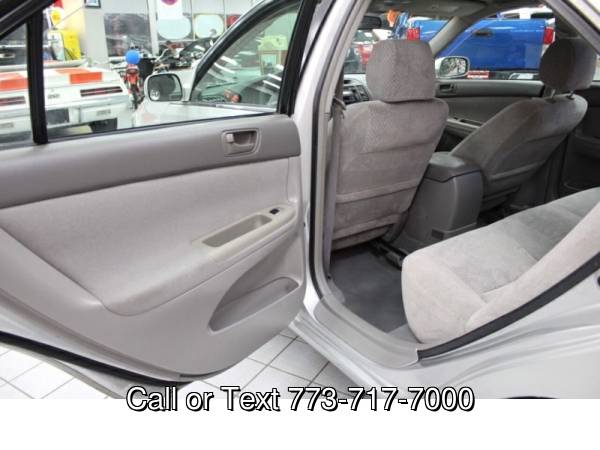 2003 Toyota Camry LE 4dr Sedan - cars & trucks - by dealer - vehicle... for sale in Chicago, IL – photo 13