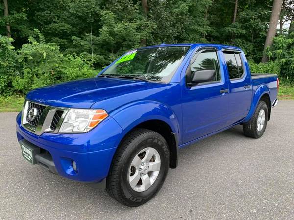 2013 Nissan Frontier SV Crew Cab 4x4 - Low Miles - We Finance ! for sale in Tyngsboro, MA – photo 6