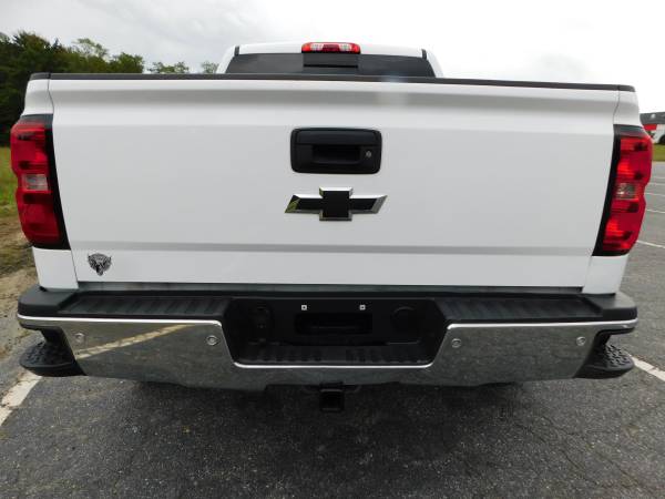 LIFTED 15 CHEVY SILVERADO 1500 LTZ CREW 4X4 20X10 NEW 33X12.50... for sale in KERNERSVILLE, NC – photo 6