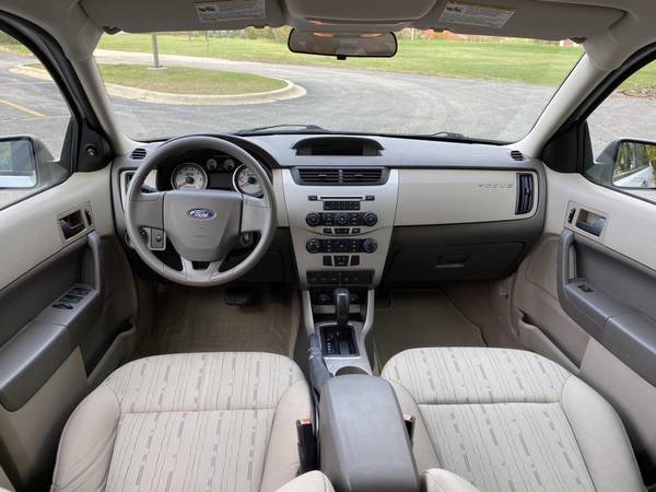 2008 FORD FOCUS SE Automatic with 88K miles - cars & trucks - by... for sale in Crystal Lake, IL – photo 15