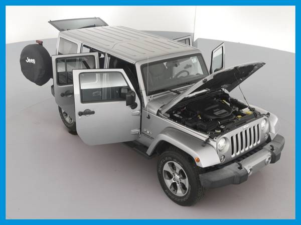 2017 Jeep Wrangler Unlimited Sahara Sport Utility 4D suv Silver for sale in Easton, PA – photo 21