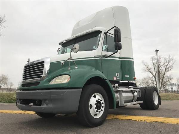 2007 Freightliner FCL112 - for sale in Commerce City, CO – photo 2