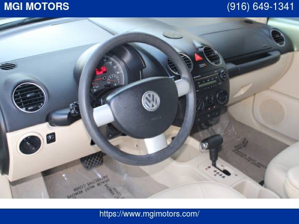 2008 Volkswagen New Beetle Coupe 2dr Auto S , 100% FINANCING - cars... for sale in Sacramento , CA – photo 7
