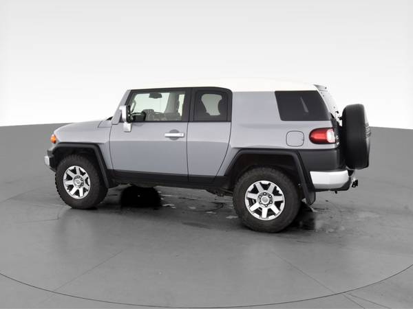 2014 Toyota FJ Cruiser Sport Utility 2D suv Gray - FINANCE ONLINE -... for sale in Washington, District Of Columbia – photo 6