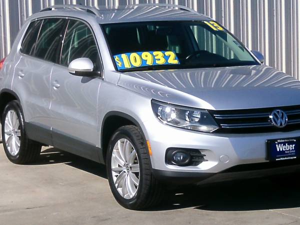 2013 Volkswagen Tiguan-Heated Leather! Excellent Condition! - cars &... for sale in Silvis, IA – photo 4