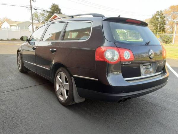 2008 Volkswagen Passat Komfort - - by dealer - vehicle for sale in Fredericksburg, VA – photo 3