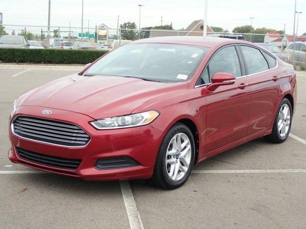 2013 Ford Fusion sedan SE (Bordeaux Reserve) GUARANTEED for sale in Sterling Heights, MI – photo 4