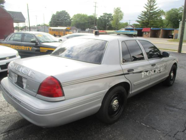 2011 FORD CROWN VIC FITTED POLICE CAR 91K - cars & trucks - by... for sale in Middletown, OH – photo 3