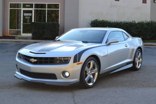 2010 CHEVY CAMARO SS - CLEAN TITLE - 6 SPEED - RS PACKAGE - LEATHER... for sale in Cary, NC – photo 9