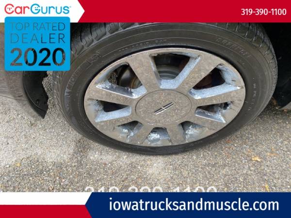 2008 Lincoln MKZ 4dr Sdn FWD with 1st/2nd row side impact air... for sale in Cedar Rapids, IA – photo 5