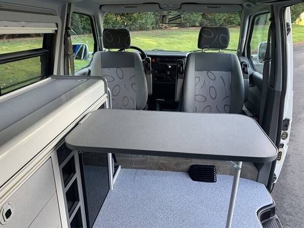 2000 Eurovan Camper only 98k miles one Owner Upgraded by Poptop Worl for sale in Kirkland, MA – photo 9