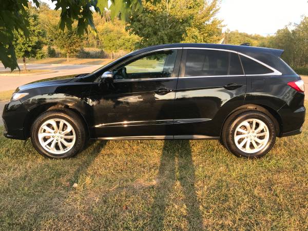 2016 Acura RDX AWD - Loaded, Leather, Spotless, Moonroof!!! 70k... for sale in Cincinnati, OH – photo 4