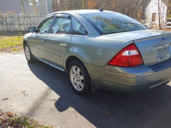 2007 Ford Five Hundred LOW Miles - cars & trucks - by dealer -... for sale in Derry, NH – photo 3