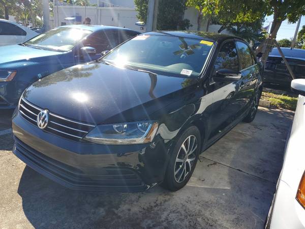 2017 *Volkswagen* *Jetta* *1.4T SE Automatic* Black - cars & trucks... for sale in Coconut Creek, FL – photo 3