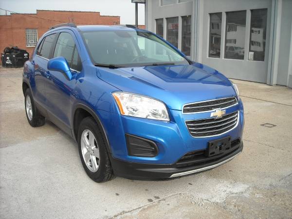 2015 CHEVY TRAX AWD SUNROOF LT for sale in NEW EAGLE, PA – photo 4