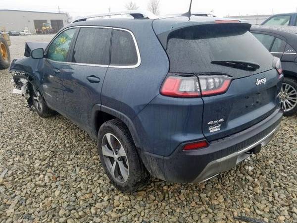 2019 Jeep Cherokee Limited, repairable, rebuilder for sale in Altoona, WI – photo 3