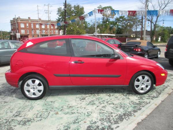2002 Ford Focus ZX3 **EASY FINANCING** for sale in Pacific, MO – photo 9