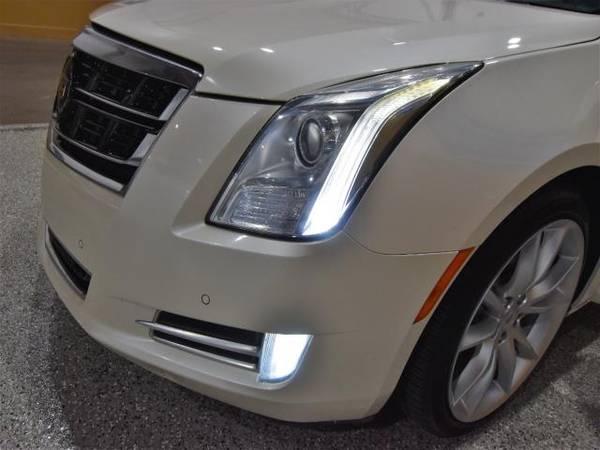 2015 Cadillac XTS 4dr Sdn Vsport Platinum AWD - cars & trucks - by... for sale in Chicago, IL – photo 12