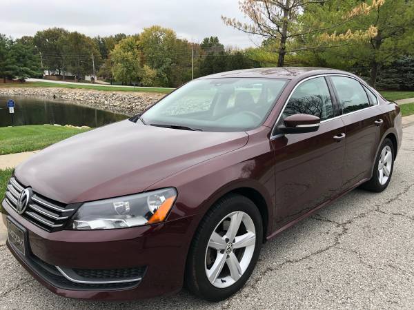 2013 VW VOLKSWAGEN PASSAT SE 2.5L IMMACULATE CONDITION LEATHER 2... for sale in BLUE SPRINGS, MO – photo 2