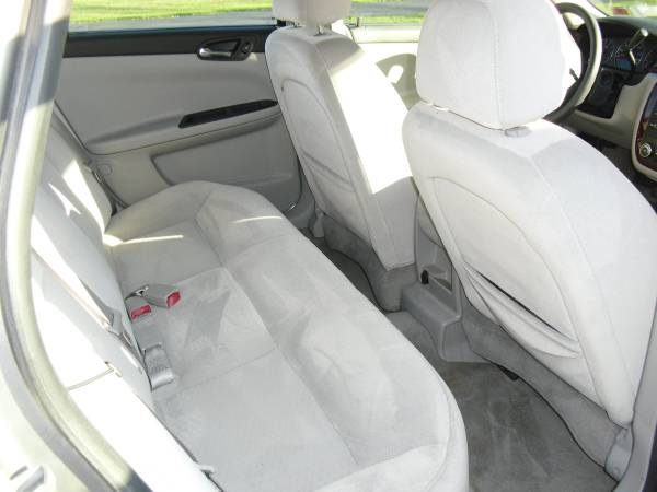 2007 Chevy Impala LT - cars & trucks - by owner - vehicle automotive... for sale in Grand Island, NY – photo 9