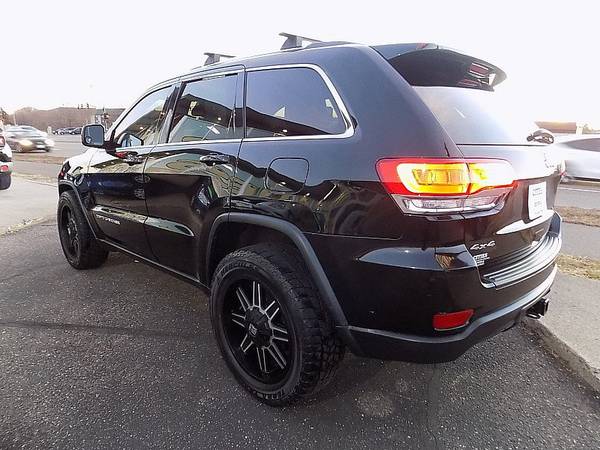 2014 JEEP GRAND CHEROKEE LAREDO 4x4 ~ EZ FINANCING AVAILABLE! - cars... for sale in Crystal, MN – photo 4