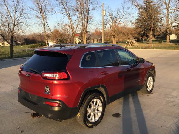 Red 2016 Jeep Cherokee Latitude (70,000 Miles) - cars & trucks - by... for sale in Dallas Center, IA – photo 16