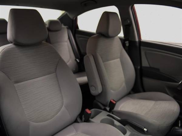 2017 Hyundai Accent SE Sedan 4D sedan Red - FINANCE ONLINE for sale in San Antonio, TX – photo 5