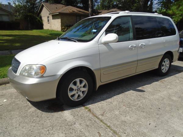 2004 Kia Sedona Ex-Private owner / Reliable for sale in Spring, TX – photo 2
