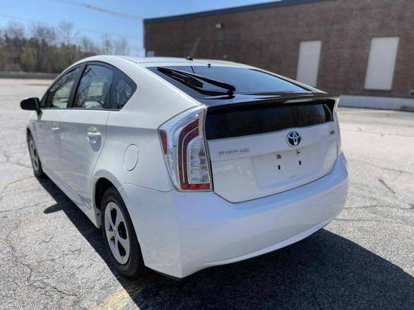2012 Toyota Prius Two Hybrid Pkg2 50mpg 146k 1 owner clean - cars & for sale in Walpole, RI – photo 6