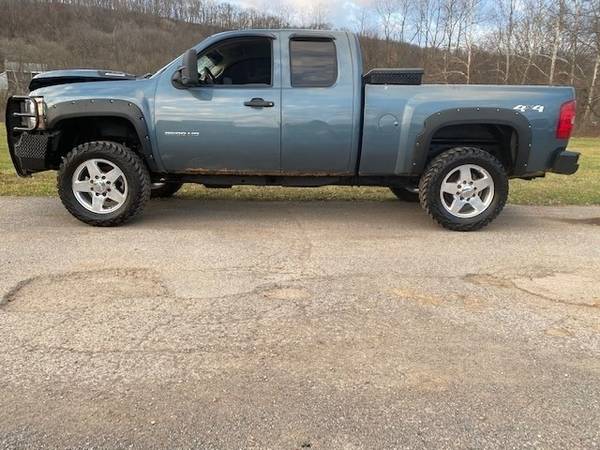 2011 Chevrolet Silverado 2500HD Extended Cab Standard Box 4-Wheel for sale in Other, District Of Columbia – photo 6
