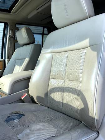 2008 Lincoln Navigator 4WD 4dr - - by dealer - vehicle for sale in Chesaning, MI – photo 16
