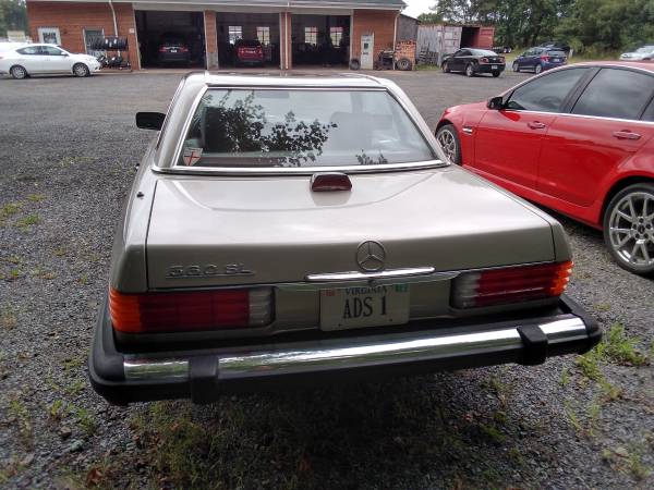 1986 Mercedes-Benz 560SL Convertible with Hardtop for sale in Amissville, VA – photo 4