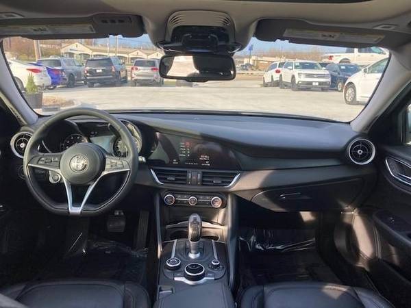 2017 Alfa Romeo Giulia AWD *$500 DOWN YOU DRIVE! - cars & trucks -... for sale in St Peters, MO – photo 16