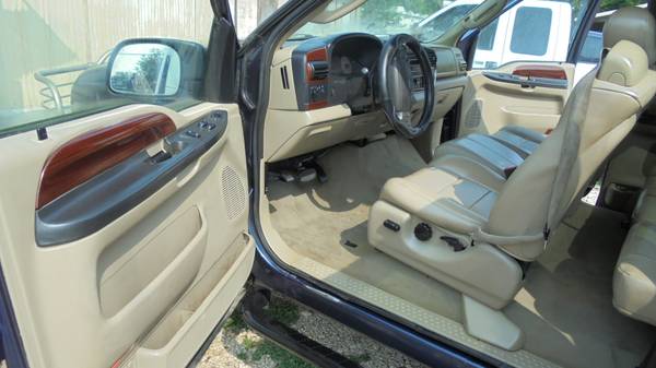 2005 Ford F-250 Lariat Extended Cab 4X4 6.8 V-10 - cars & trucks -... for sale in Lancaster, TX – photo 10