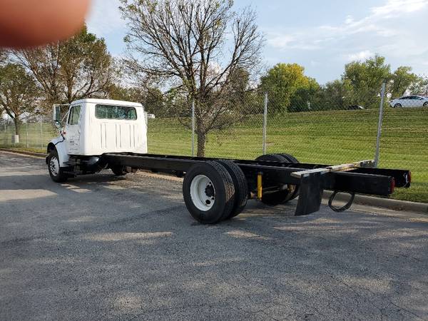Peterbuilt International Hino Freightliner CabNChassis Non Emissions for sale in Earth City, IL – photo 8