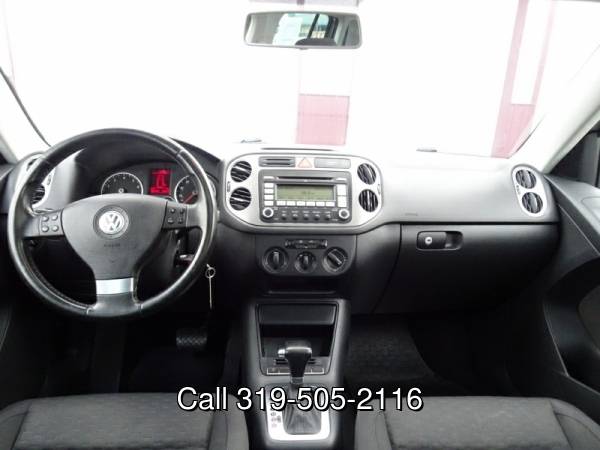 2009 Volkswagen Tiguan AWD - - by dealer - vehicle for sale in Waterloo, IA – photo 21