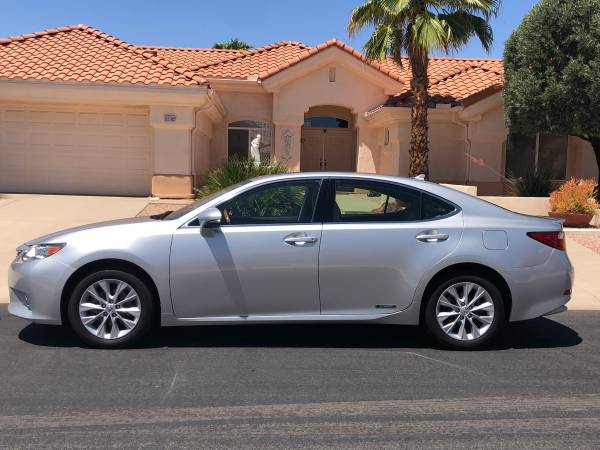 Low Mileage Lexus 300 Hybrid Sedan 2014 for sale in Sun City West, AZ – photo 3