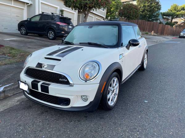 2013 Mini Cooper S Hardtop low miles 62k White - cars & trucks - by... for sale in South San Francisco, CA – photo 2