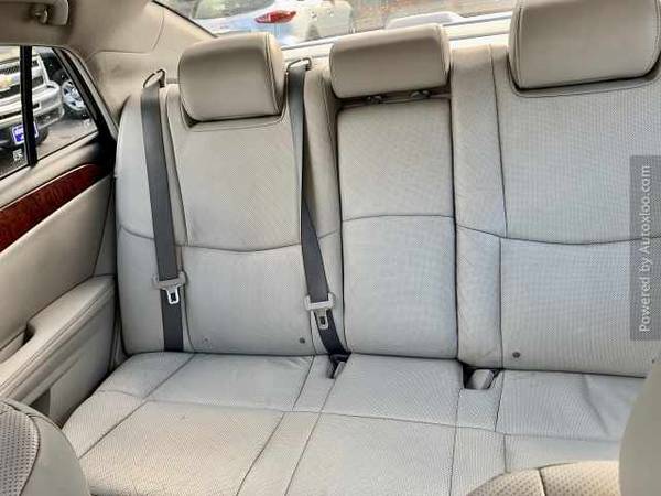 2011 Toyota Avalon Limited One Owner Limited for sale in Manchester, NH – photo 10